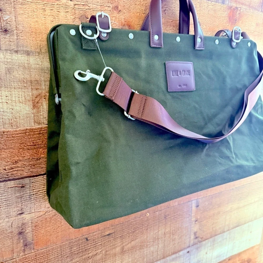 NWOT Line Of Trade Olive Canvas Weekender Bag